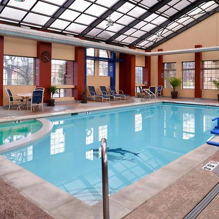 Best Western University Inn Fort Collins Exteriör bild