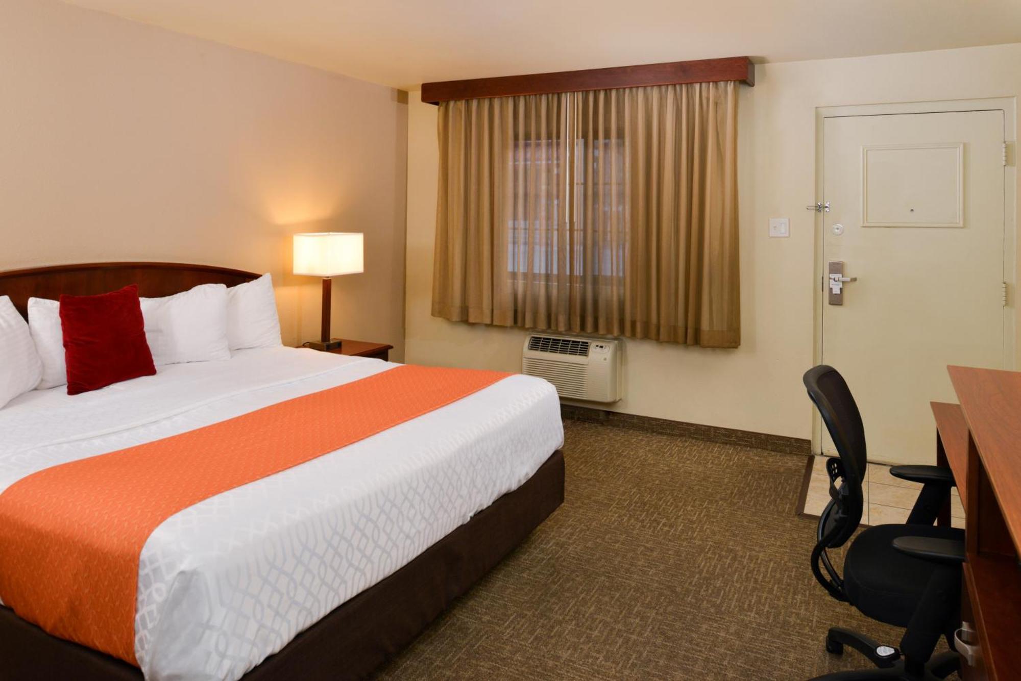 Best Western University Inn Fort Collins Exteriör bild